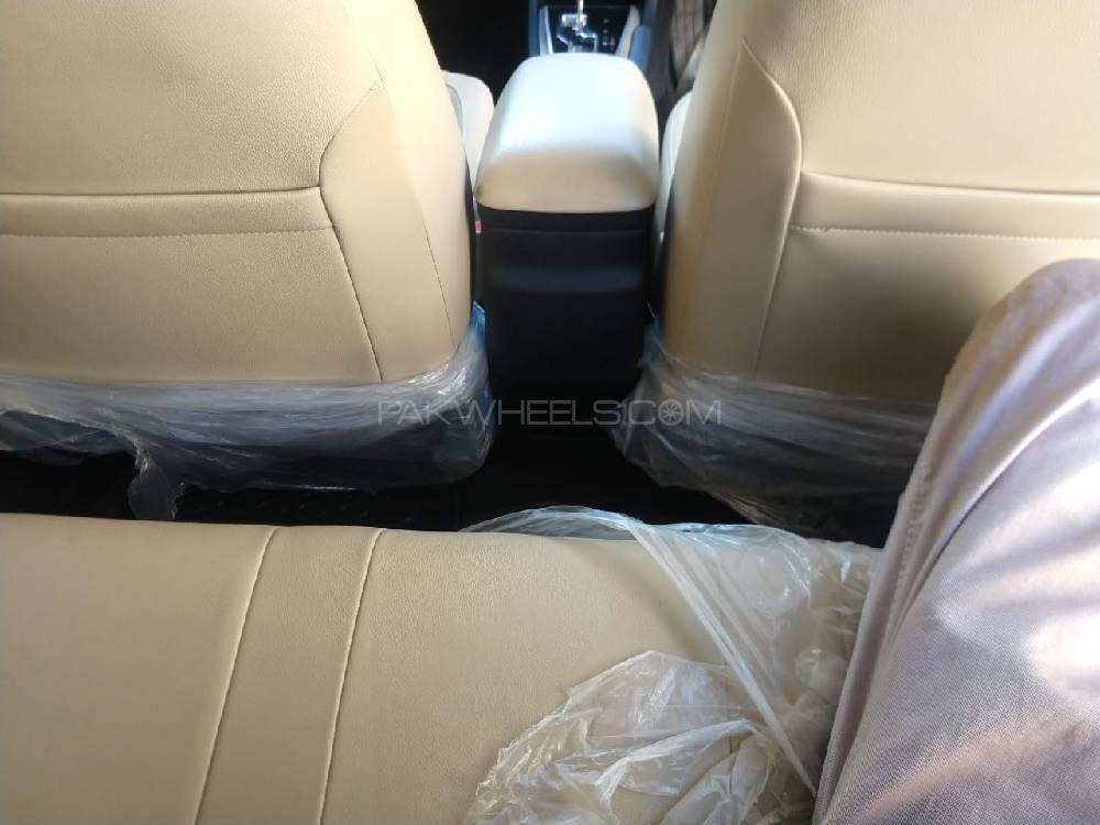 Toyota Corolla 2018 for Sale in Karachi Toyota Corolla 2018 for Sale in Karachi Image-11
