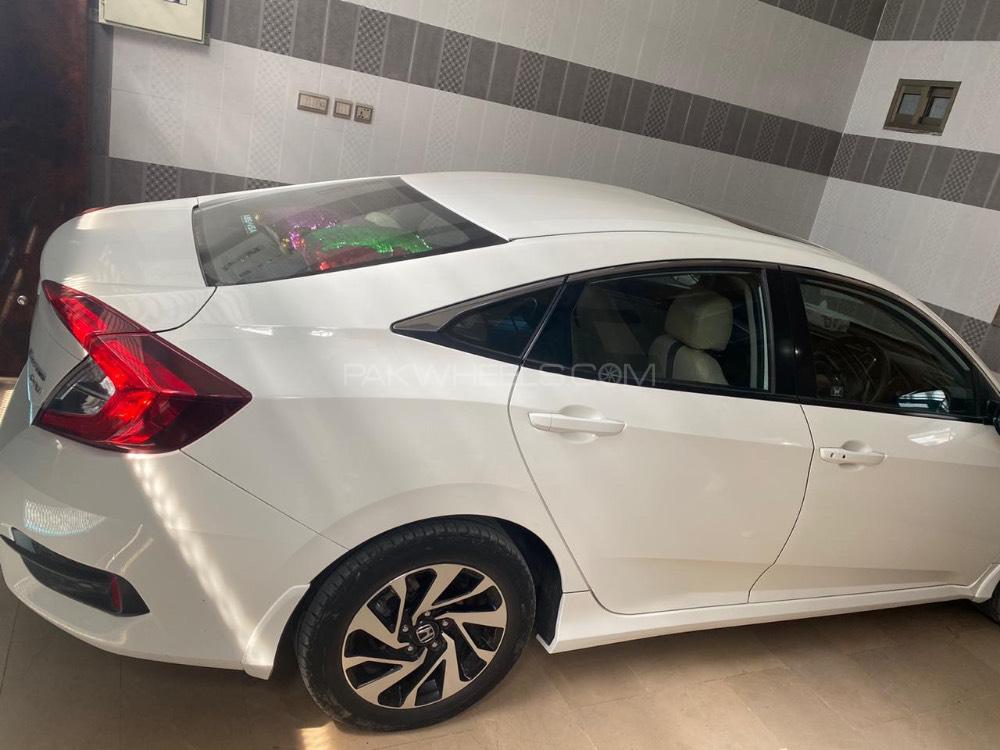 Honda Civic 2017 for Sale in Faisalabad Honda Civic 2017 for Sale in Faisalabad Image-10