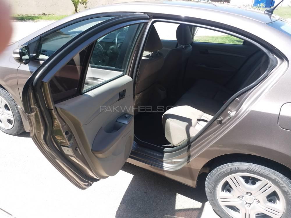 Honda City 2015 for Sale in Rawalpindi Honda City 2015 for Sale in Rawalpindi Image-10