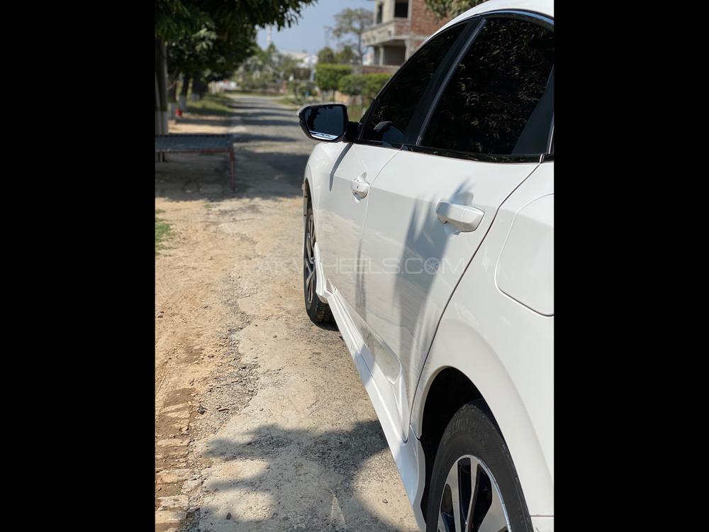 ہونڈا سوک 2019 for Sale in لاہور ہونڈا سوک 2019 for Sale in لاہور Image-4