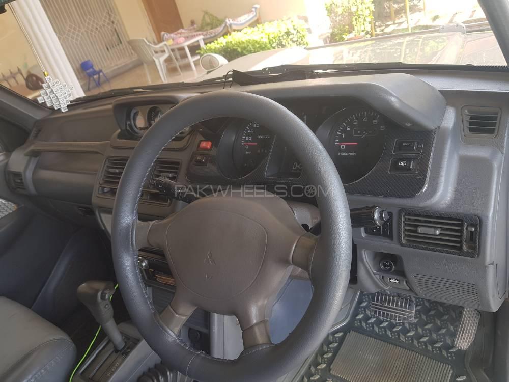 Mitsubishi Pajero 1992 for Sale in Rahim Yar Khan Mitsubishi Pajero 1992 for Sale in Rahim Yar Khan Image-9
