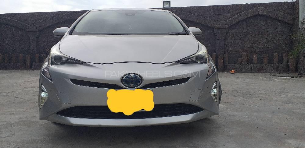 Toyota Prius 2016 for Sale in Sialkot Image-1