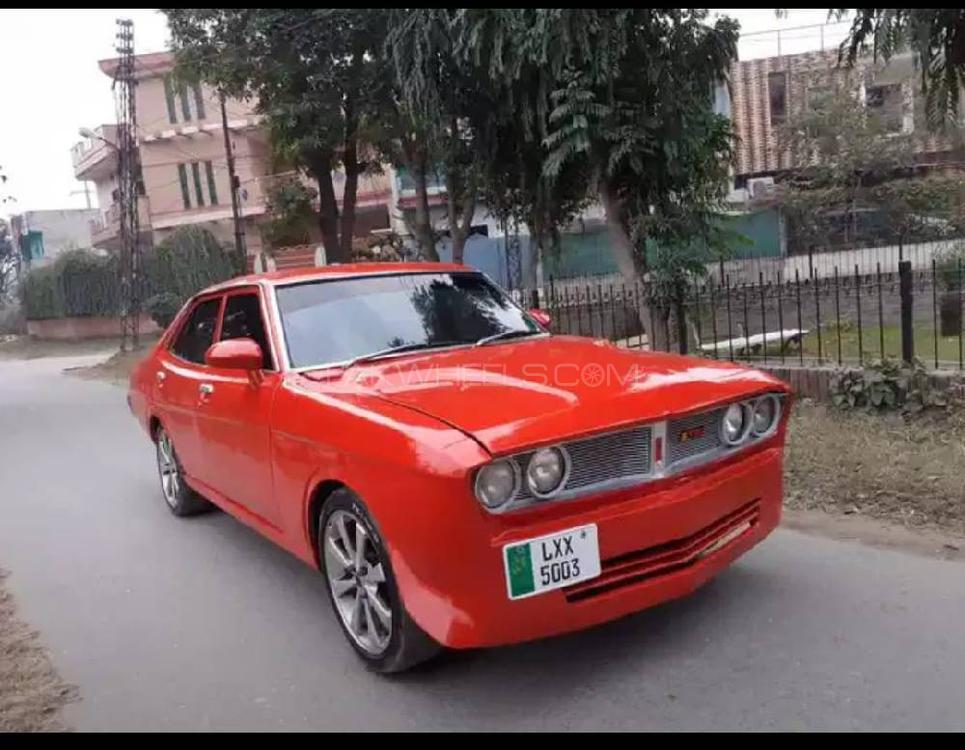 Toyota Corona 1975 for Sale in Lahore Image-1