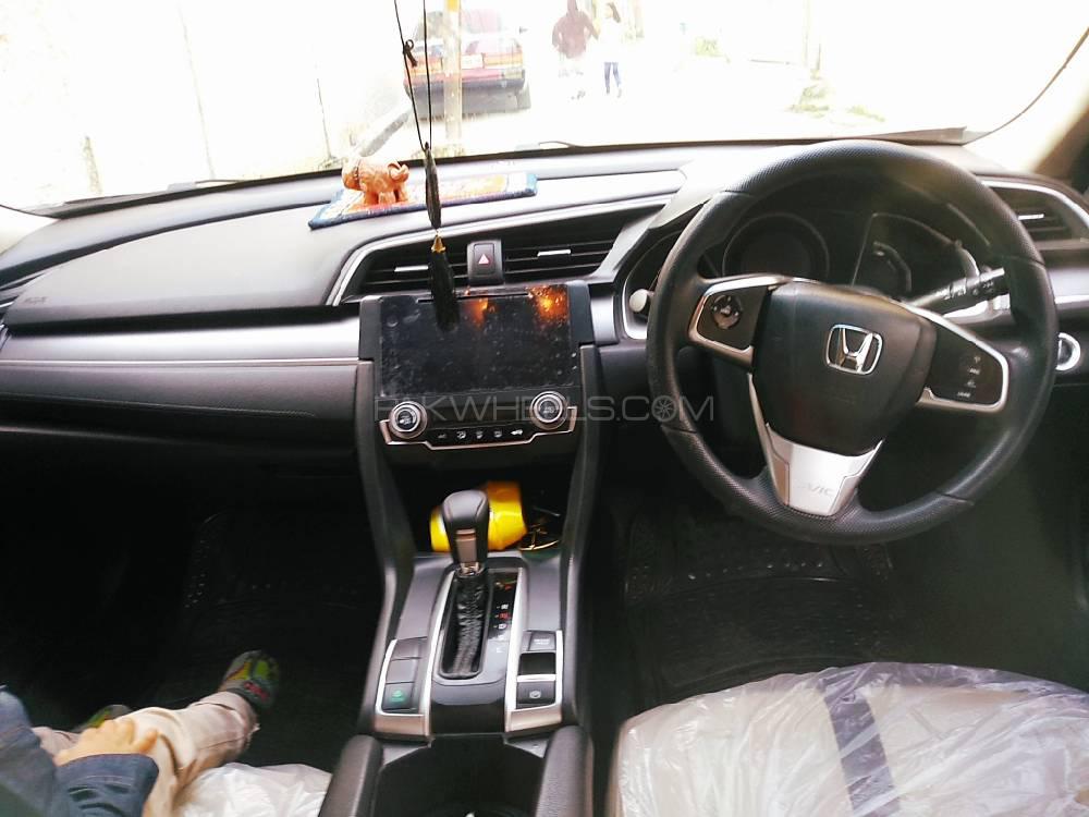 Honda Civic 2017 for Sale in Lahore Honda Civic 2017 for Sale in Lahore Image-14