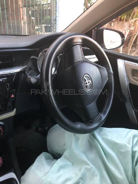 Toyota Corolla 2015 for Sale in Lahore Toyota Corolla 2015 for Sale in Lahore Image-3