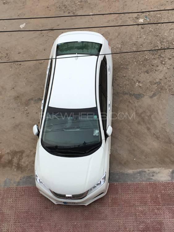 Honda Grace Hybrid 2015 for Sale in Multan Honda Grace Hybrid 2015 for Sale in Multan Image-20