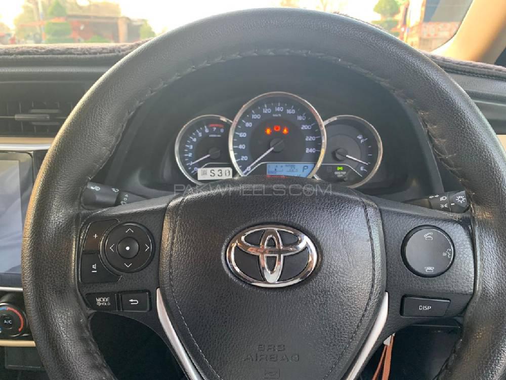 Toyota Corolla 2017 for Sale in Bahawalpur Image-1