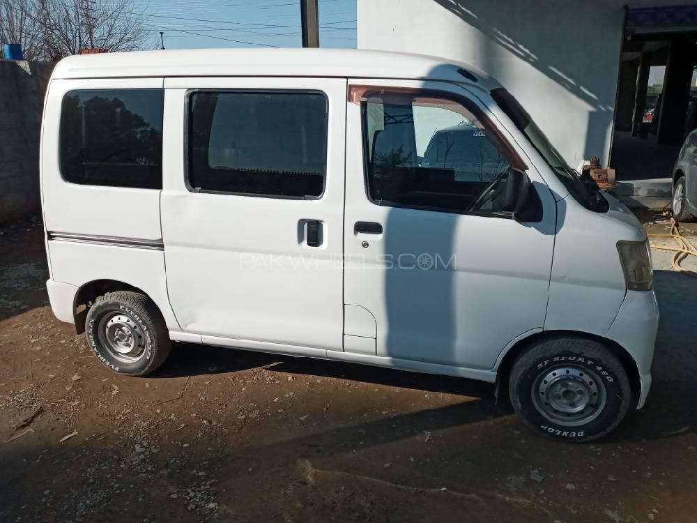 Daihatsu Hijet 2007 for Sale in Malakand Agency Image-1