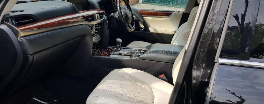 لیکزس ایل ایکس سیریز 2015 for Sale in اسلام آباد لیکزس ایل ایکس سیریز 2015 for Sale in اسلام آباد Image-4