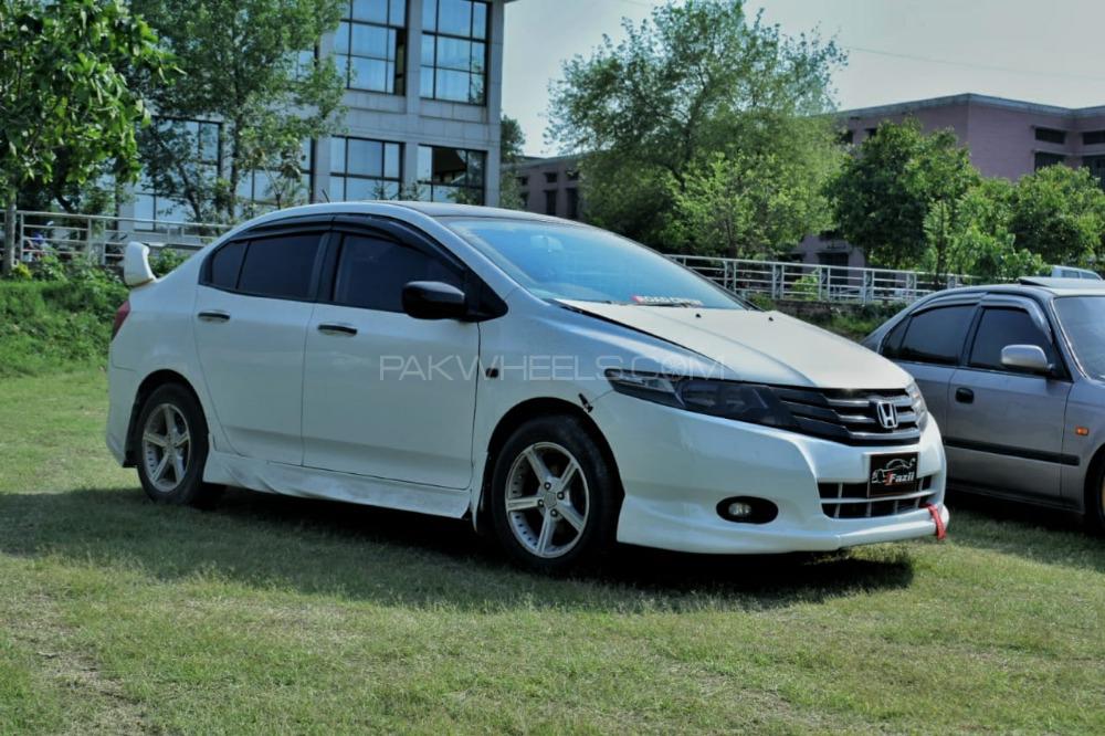 Honda City - 2011  Honda City - 2011  Image-3