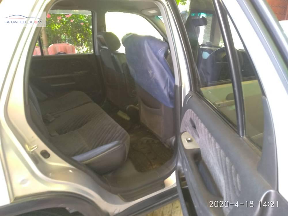 Honda CR-V 2002 for Sale in Islamabad Honda CR-V 2002 for Sale in Islamabad Image-13