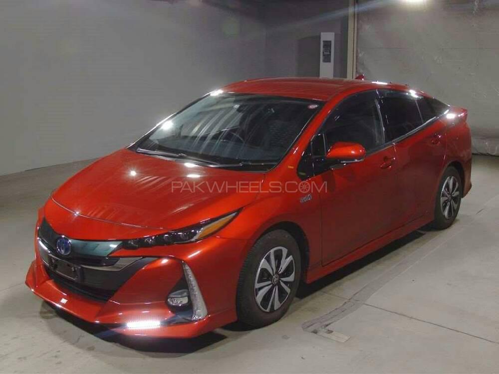 Toyota Prius 2017 for Sale in Karachi Image-1