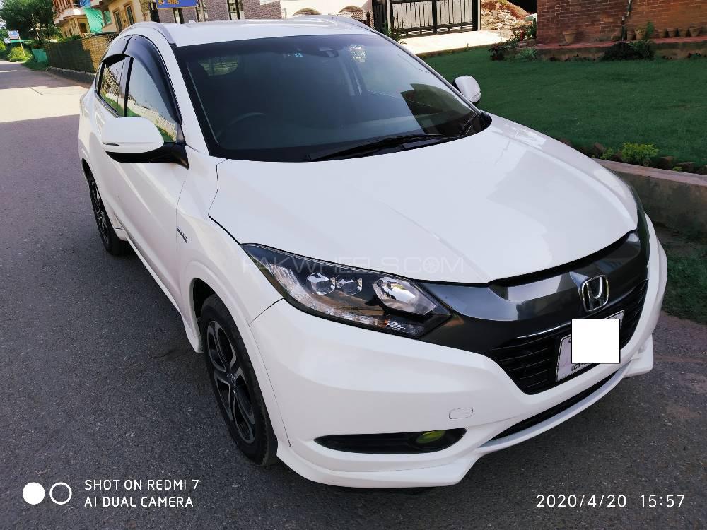 Honda Vezel 2014 for Sale in Islamabad Image-1