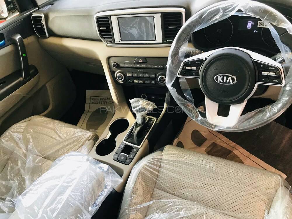 KIA Sportage 2020 for Sale in Karachi KIA Sportage 2020 for Sale in Karachi Image-3