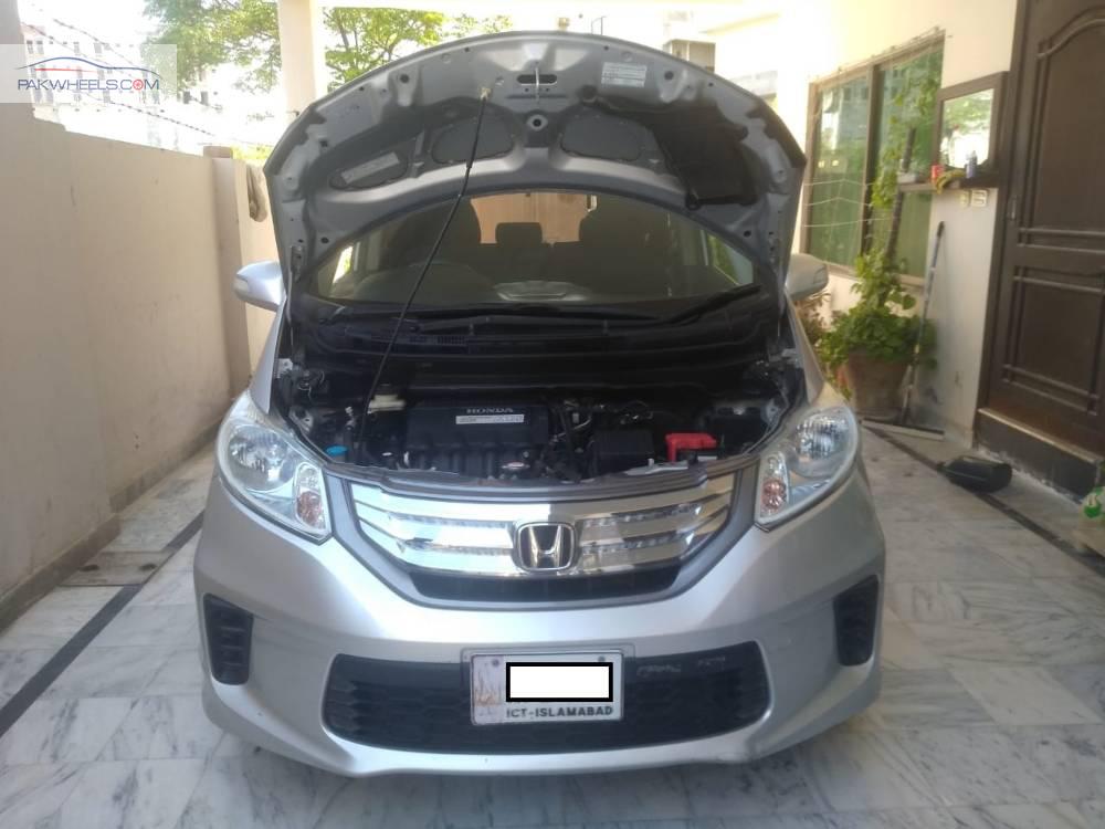 Honda Freed 2012 for Sale in Islamabad Honda Freed 2012 for Sale in Islamabad Image-4