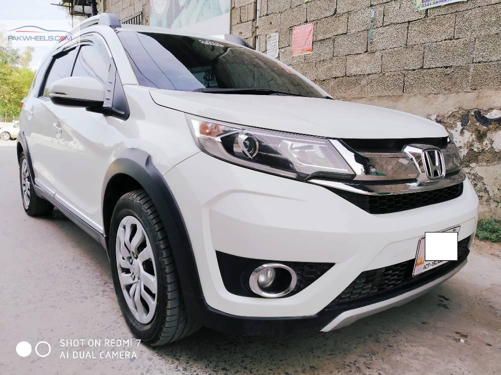 Honda BR-V 2017 for Sale in Islamabad Image-1