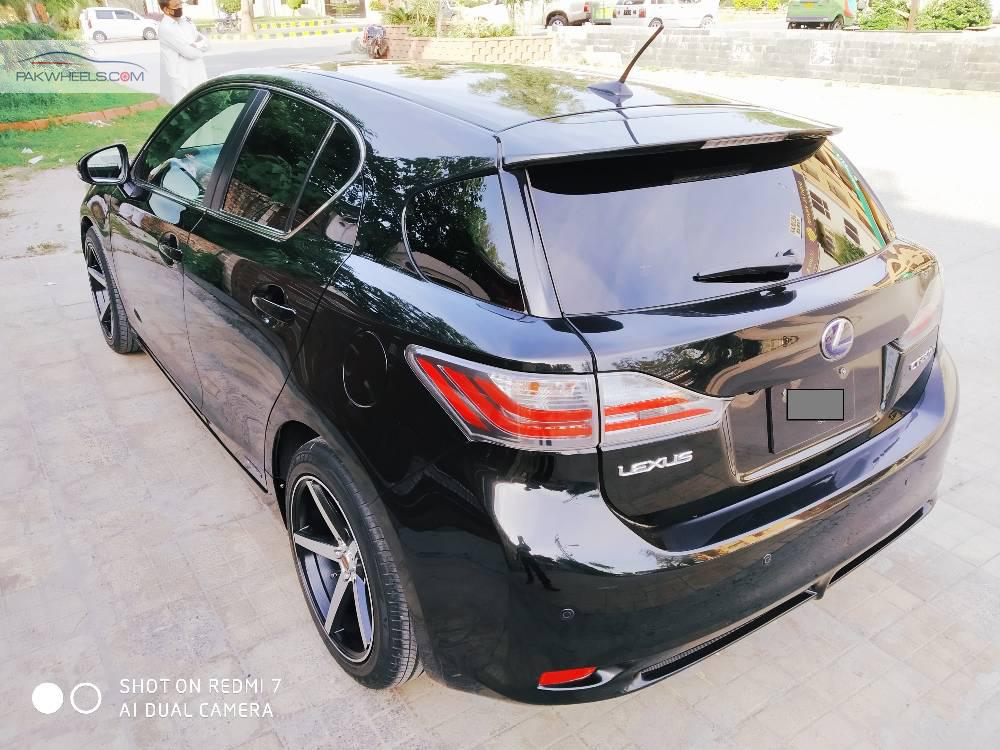 لیکزس سی ٹی 200 ایچ 2013 for Sale in اسلام آباد لیکزس سی ٹی 200 ایچ 2013 for Sale in اسلام آباد Image-6