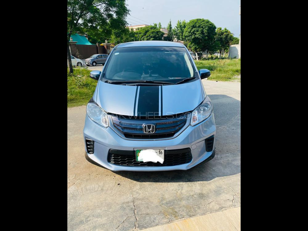 Honda Freed 2011 for Sale in Sialkot Image-1