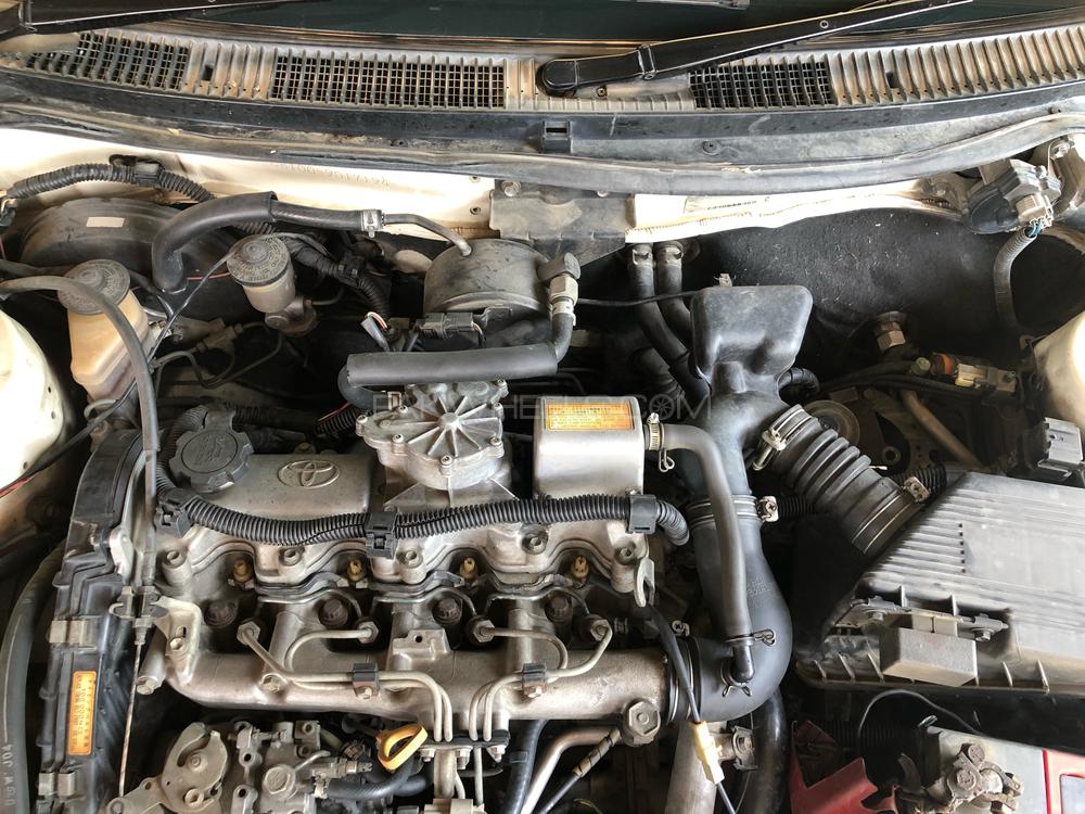 Toyota Corolla 2001 for Sale in Haroonabad Toyota Corolla 2001 for Sale in Haroonabad Image-9