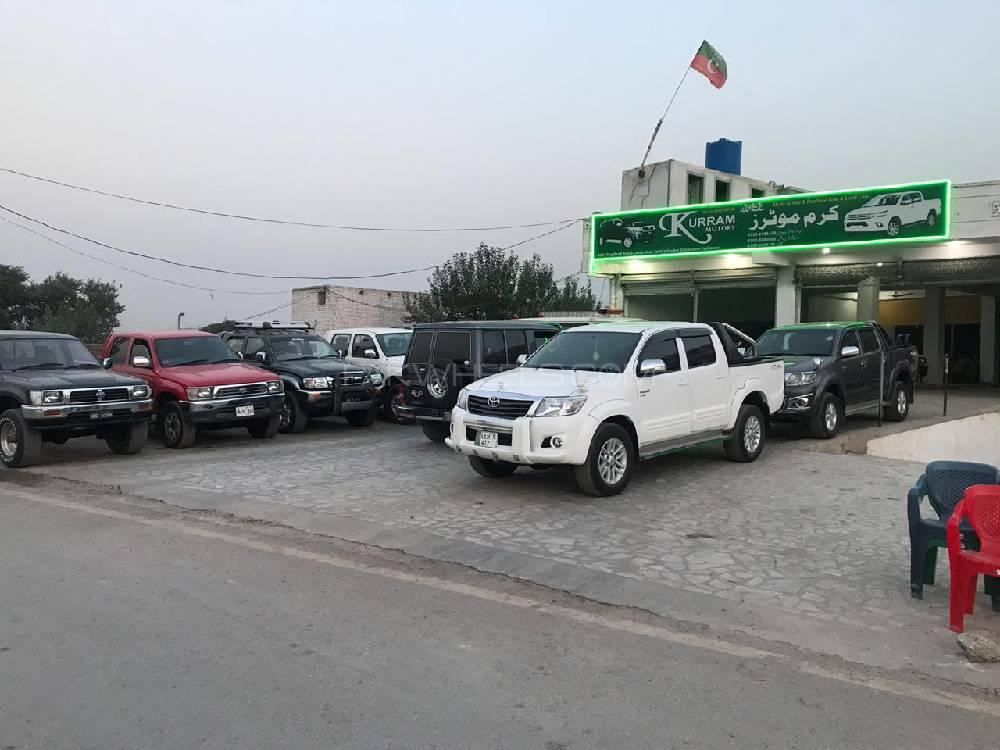 Toyota Hilux 2015 for Sale in Peshawar Toyota Hilux 2015 for Sale in Peshawar Image-2