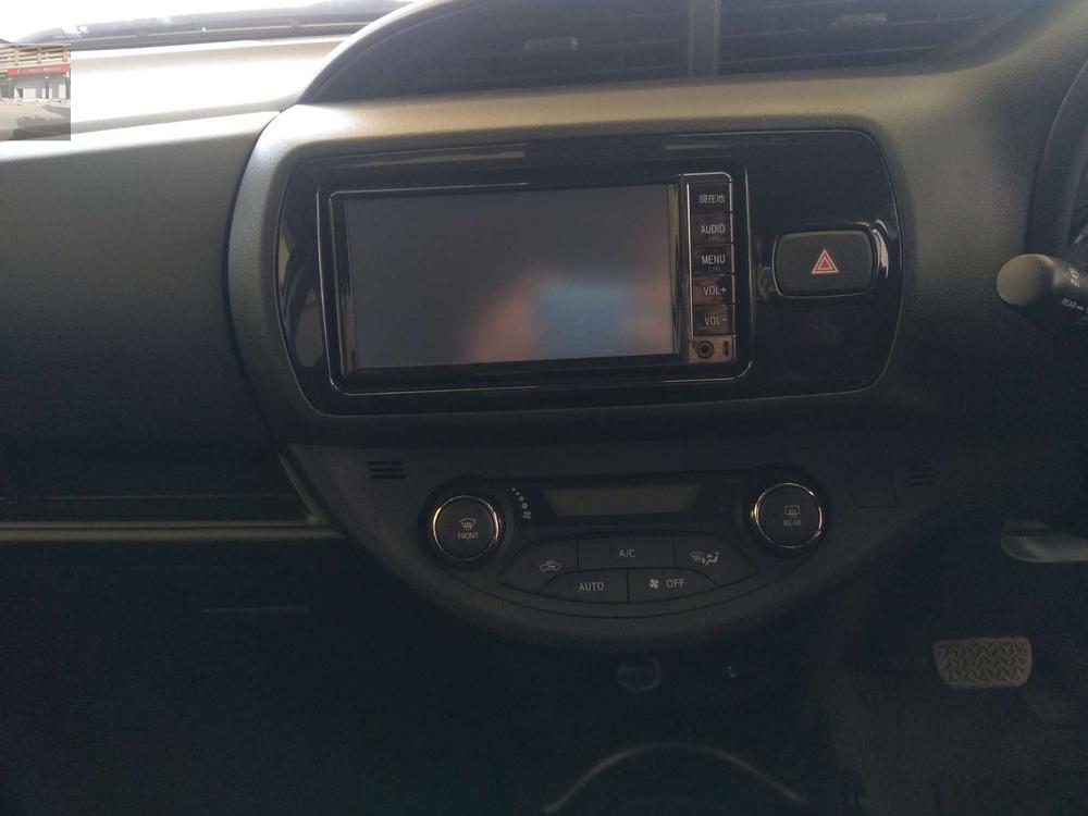 Toyota Vitz 2017 for Sale in Karachi Toyota Vitz 2017 for Sale in Karachi Image-7
