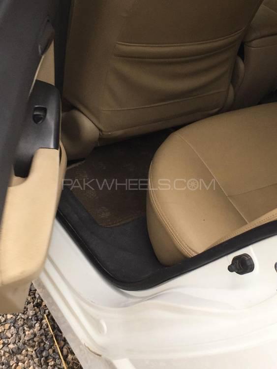 Honda Civic 2012 for Sale in Lahore Honda Civic 2012 for Sale in Lahore Image-16