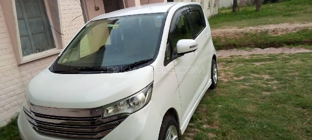 Nissan Dayz Highway Star 2013 for Sale in Mandi bahauddin Nissan Dayz Highway Star 2013 for Sale in Mandi bahauddin Image-12