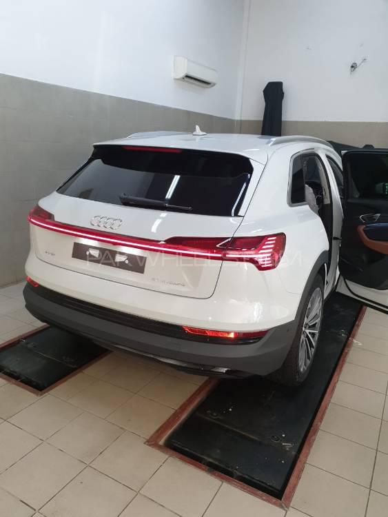 Audi e-tron 2020 for Sale in Lahore Audi e-tron 2020 for Sale in Lahore Image-6