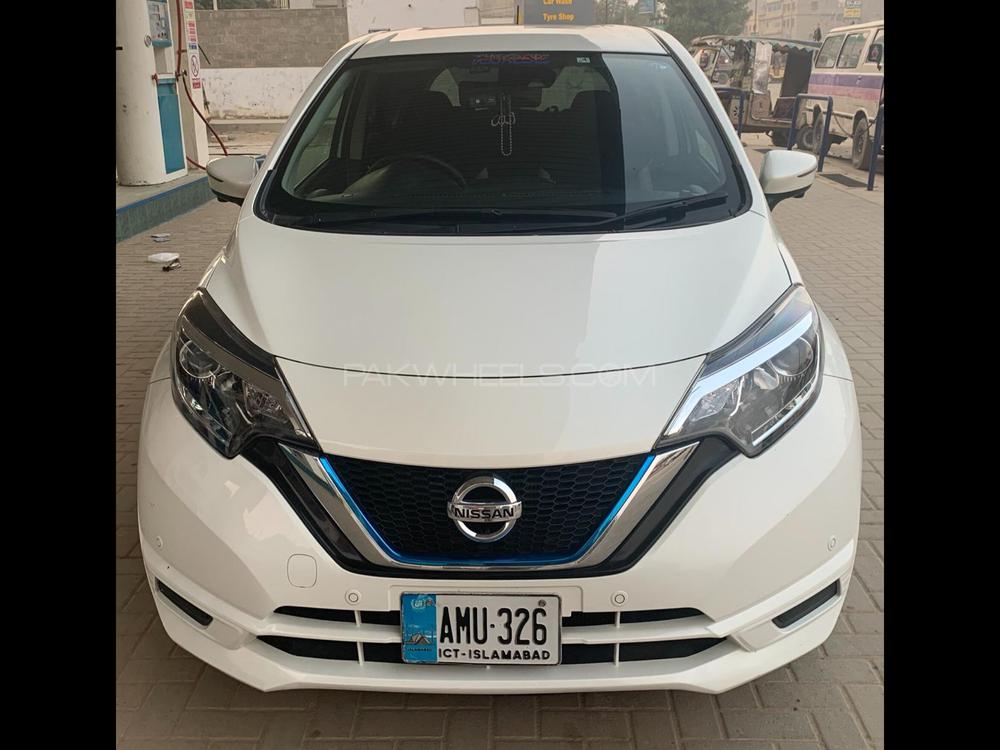 Nissan Note 2017 for Sale in Karachi Image-1