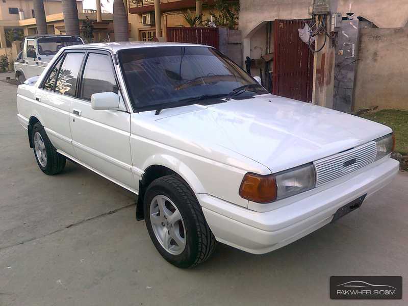 Nissan sunny 1989