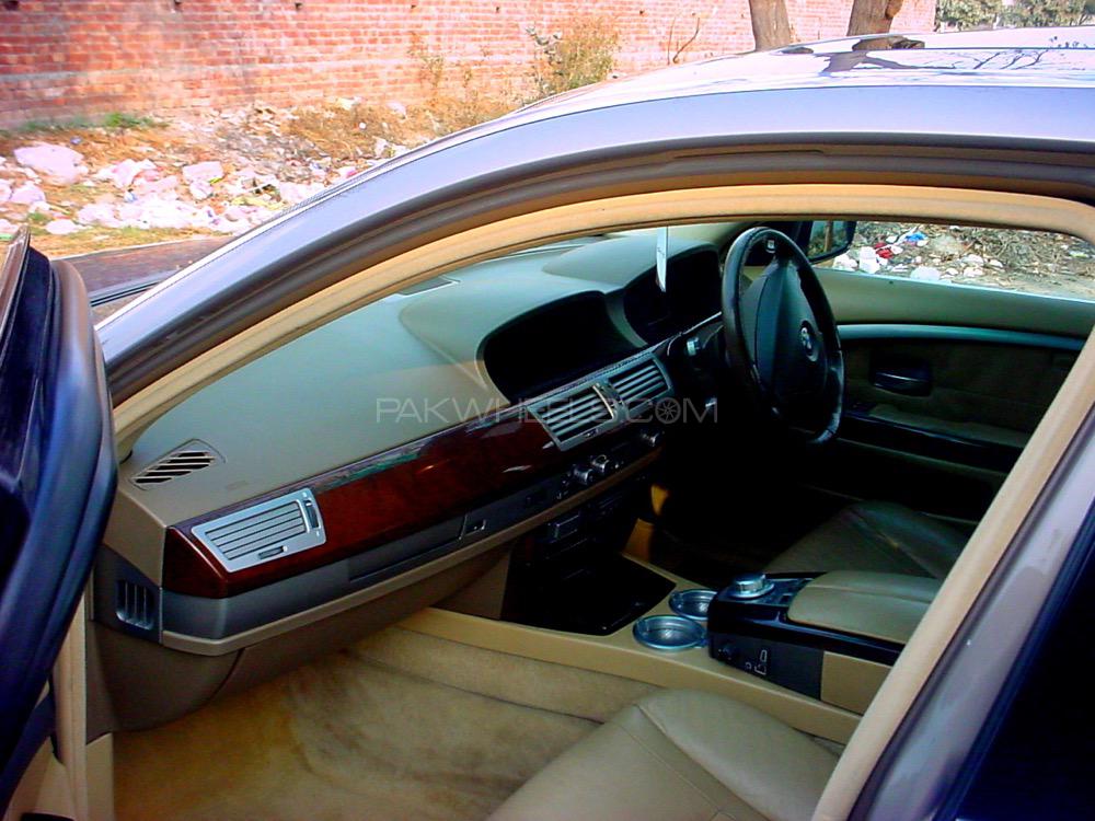 BMW 7 Series 2008 for Sale in Lahore BMW 7 Series 2008 for Sale in Lahore Image-7