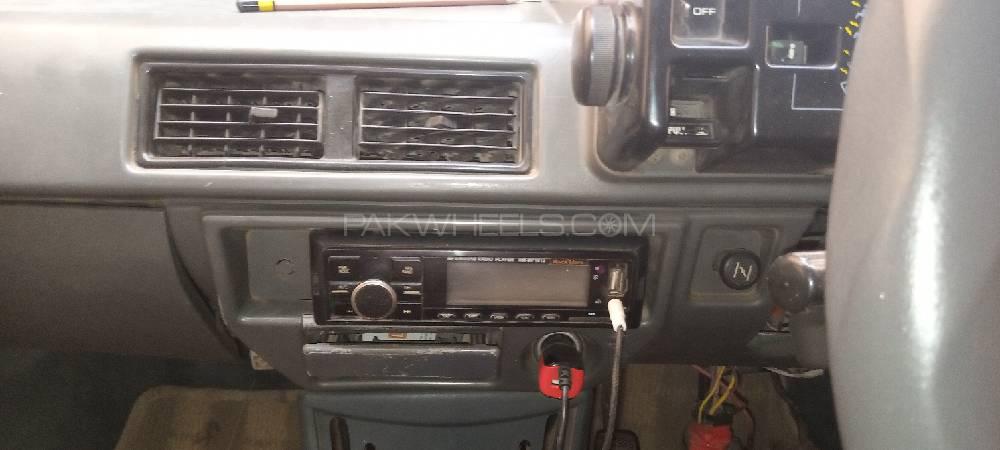 Suzuki Mehran 2006 for Sale in Jamshoro Suzuki Mehran 2006 for Sale in Jamshoro Image-7