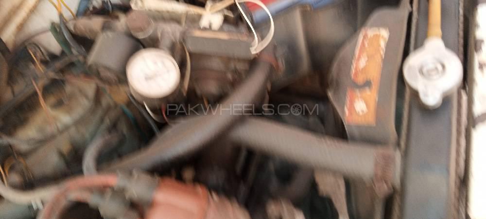 Suzuki Mehran 2006 for Sale in Jamshoro Suzuki Mehran 2006 for Sale in Jamshoro Image-12
