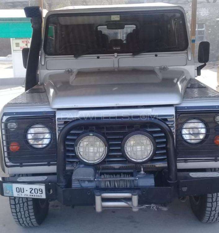 Land Rover Defender 2010 for Sale in Bahawalpur Image-1