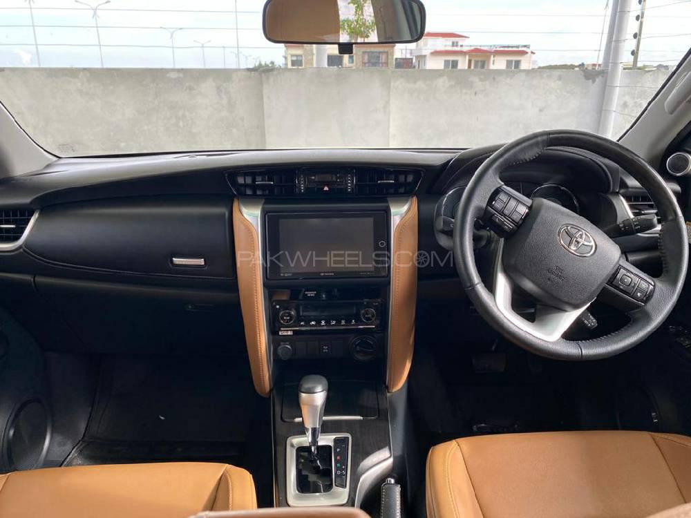 ٹویوٹا فورچیونر 2018 for Sale in اسلام آباد ٹویوٹا فورچیونر 2018 for Sale in اسلام آباد Image-6