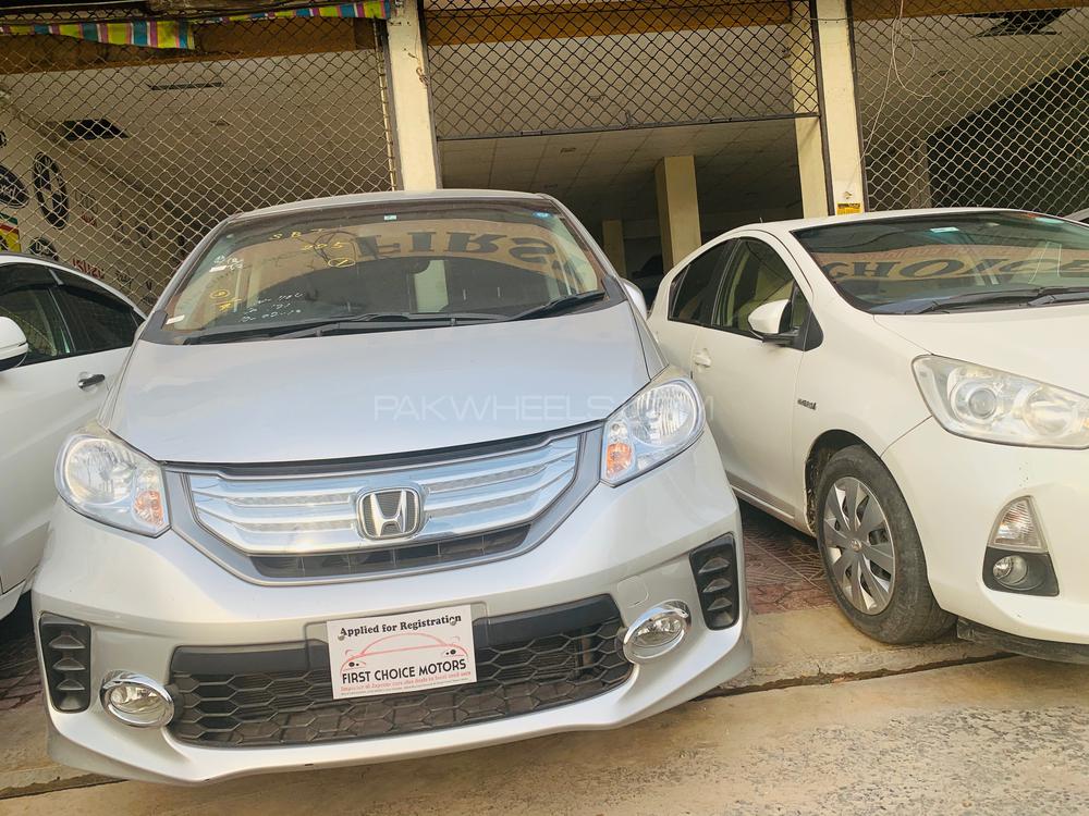Honda Freed 2014 for Sale in Lahore Image-1