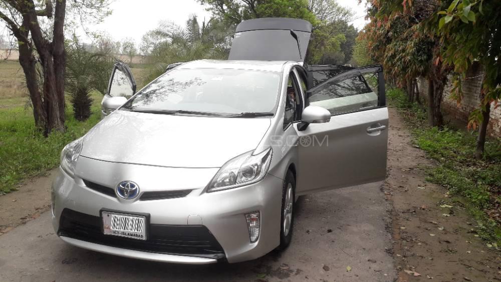 Toyota Prius 2014 for Sale in Faisalabad Image-1