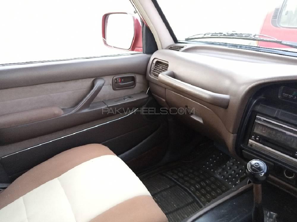 Toyota Land Cruiser 1992 for Sale in Wah cantt Toyota Land Cruiser 1992 for Sale in Wah cantt Image-9