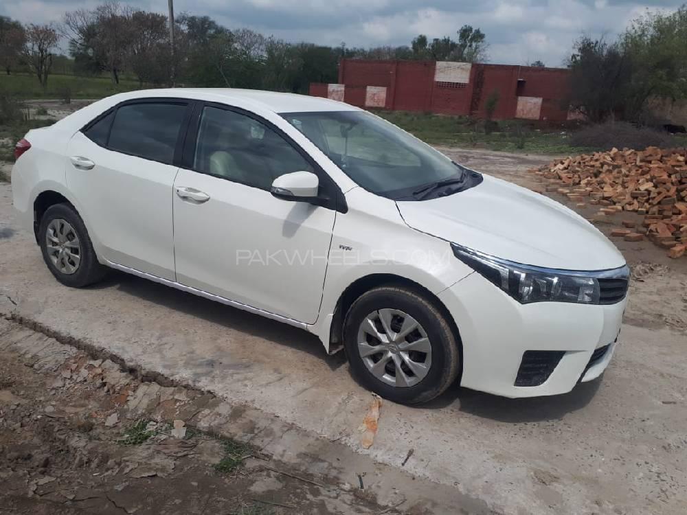 Toyota Corolla 2016 for Sale in Bhakkar Toyota Corolla 2016 for Sale in Bhakkar Image-3