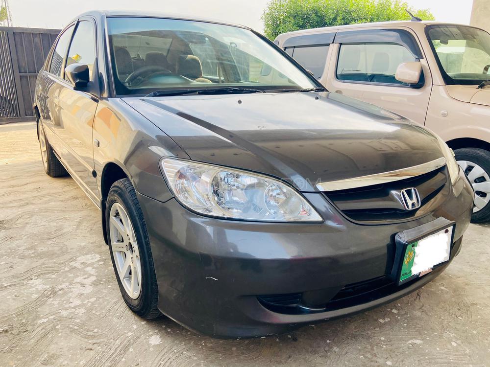 Honda Civic 2004 for Sale in Lahore Image-1