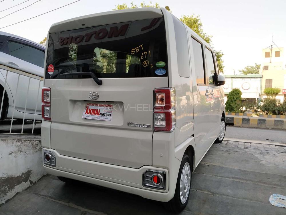 ڈائیہاتسو ویک 2016 for Sale in لاہور ڈائیہاتسو ویک 2016 for Sale in لاہور Image-9