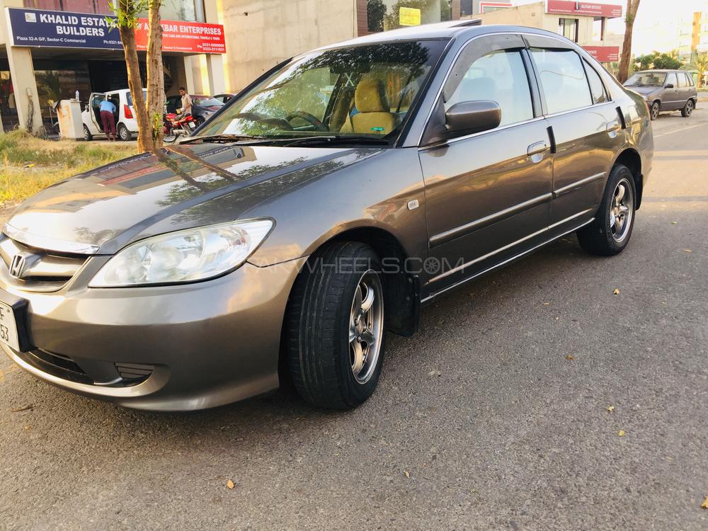 Honda Civic 2004 for Sale in Lahore Image-1