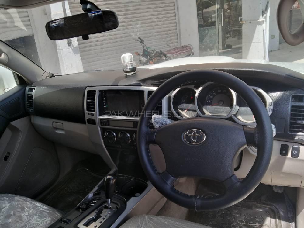 Toyota Surf 2002 for Sale in Karachi Toyota Surf 2002 for Sale in Karachi Image-5