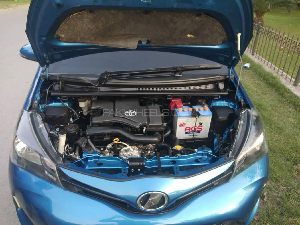 Toyota Vitz 2014 for Sale in Lahore Image-1