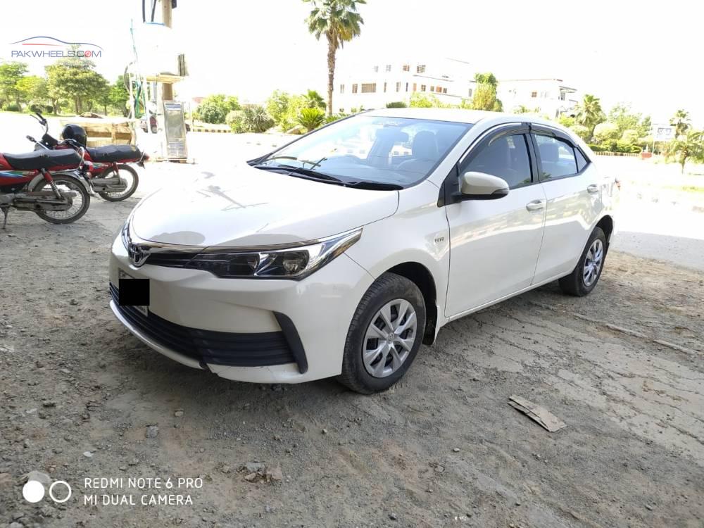 Toyota Corolla 2018 for Sale in Islamabad Image-1