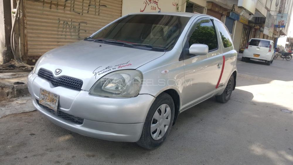 Toyota Vitz 1999 for Sale in Karachi Image-1