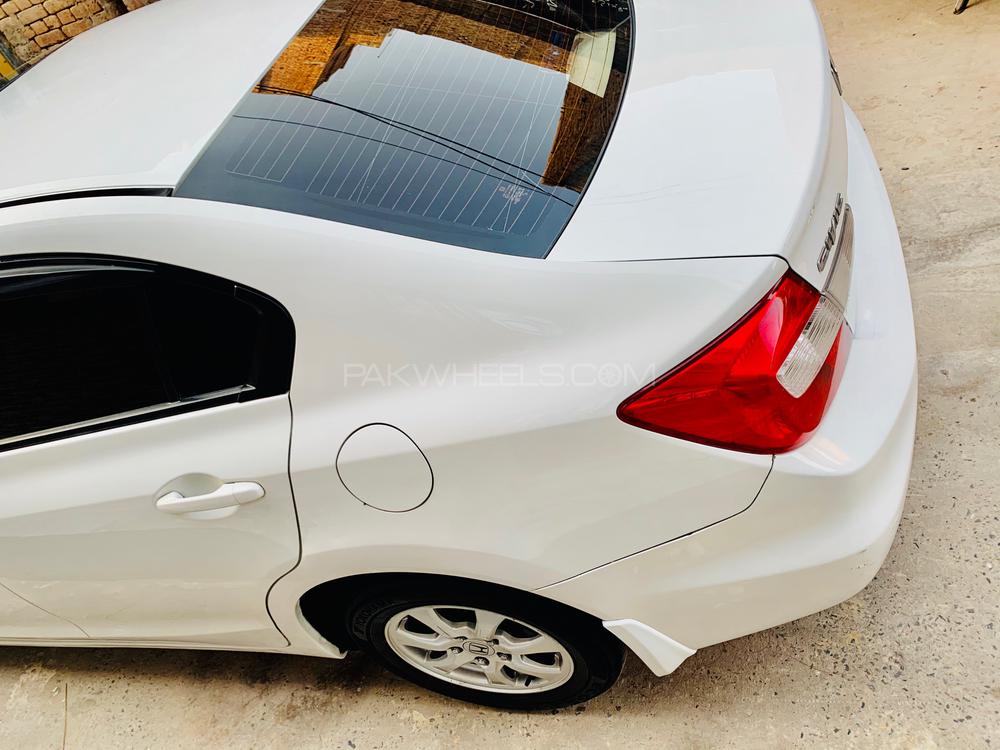 Honda Civic 2013 for Sale in Faisalabad Honda Civic 2013 for Sale in Faisalabad Image-5