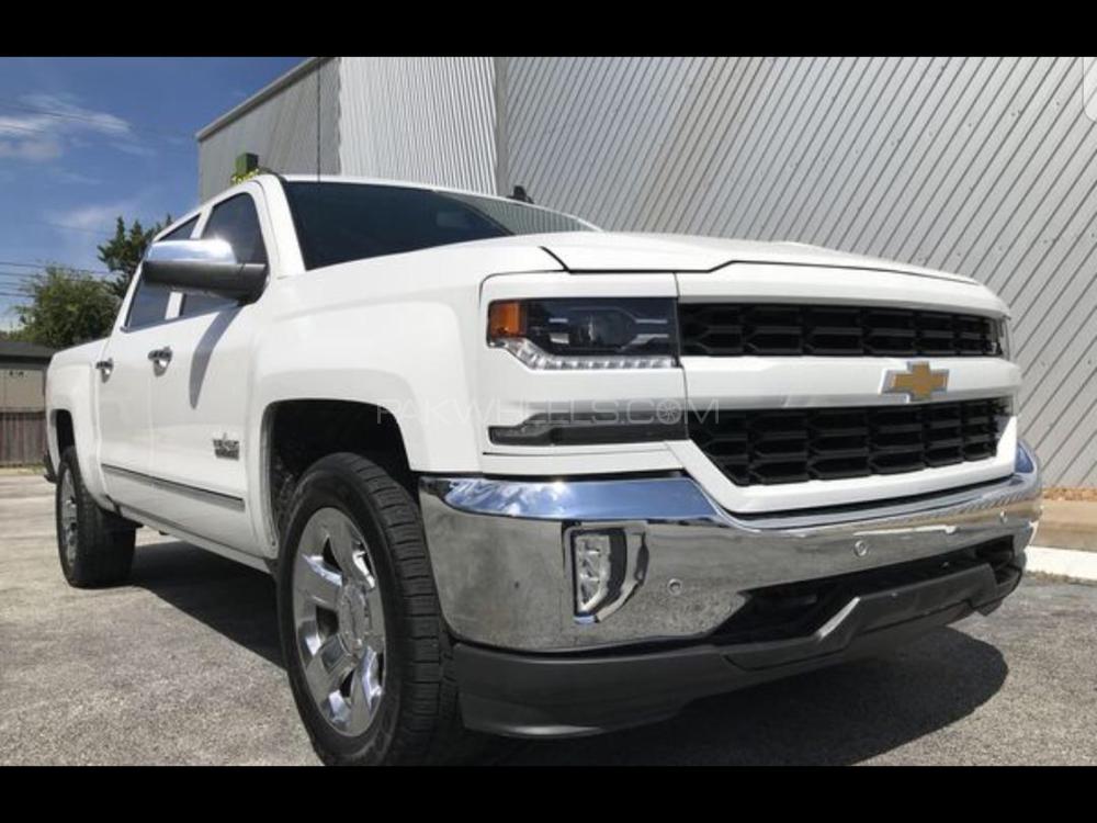 Chevrolet Silverado 2017 for Sale in Karachi Image-1