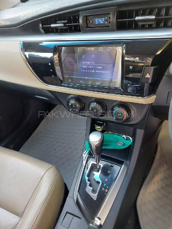 Toyota Corolla 2014 for Sale in Bahawalpur Toyota Corolla 2014 for Sale in Bahawalpur Image-9