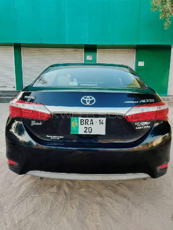 Toyota Corolla 2014 for Sale in Bahawalpur Toyota Corolla 2014 for Sale in Bahawalpur Image-3